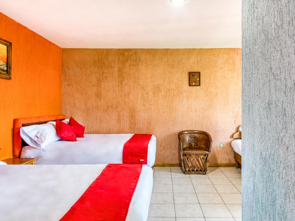 Hotel Vista Markes Zacatlán エクステリア 写真