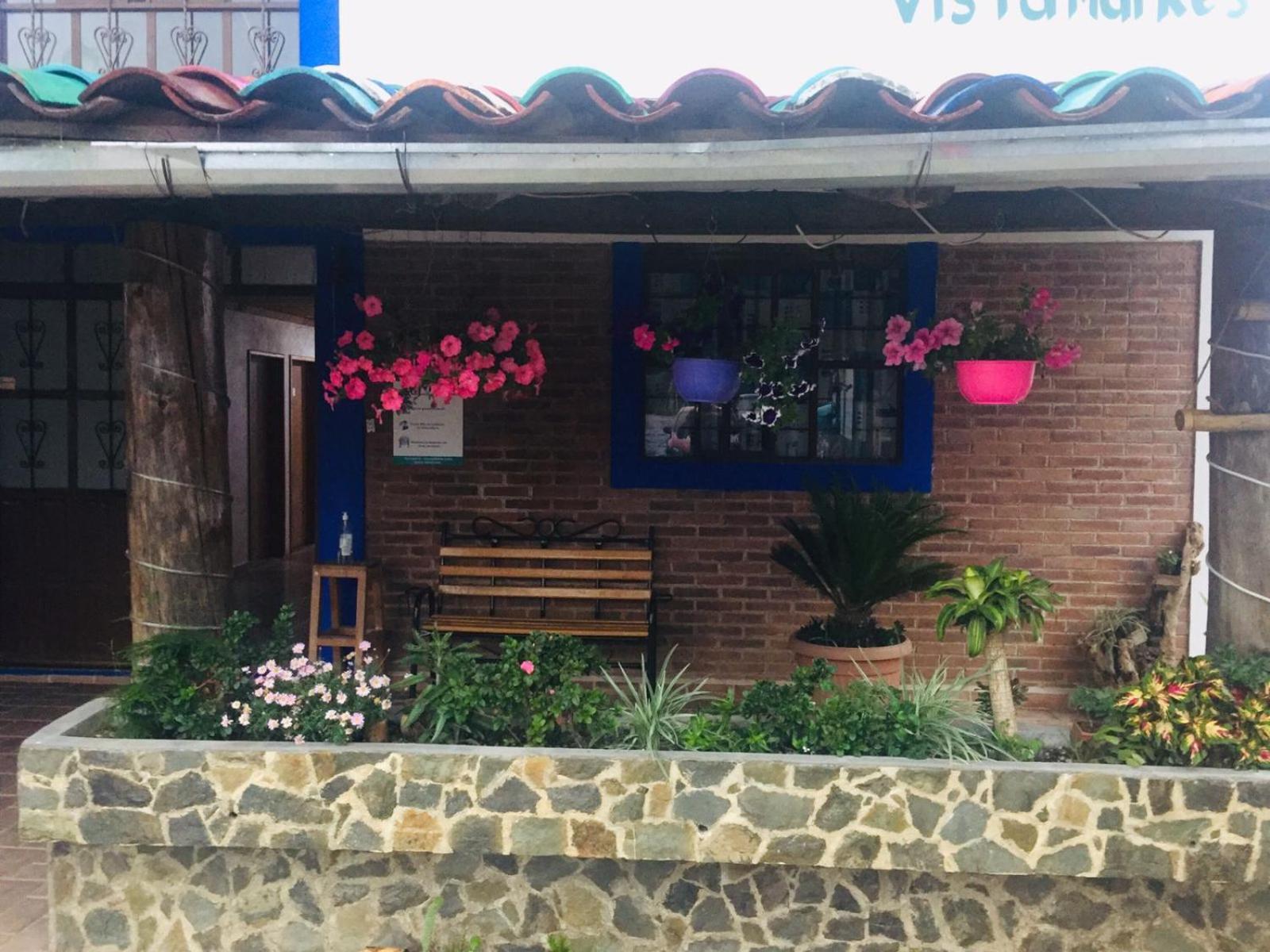 Hotel Vista Markes Zacatlán エクステリア 写真